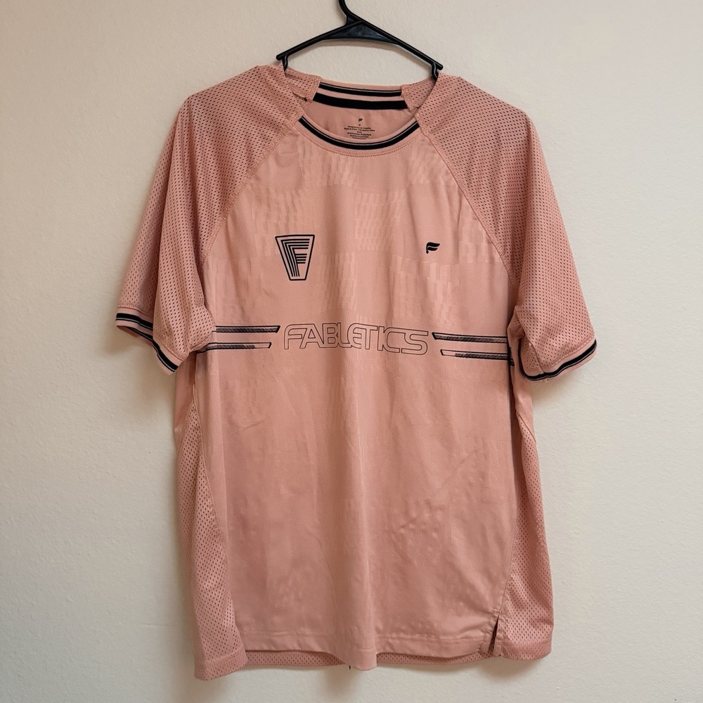 Fabletics The REC MESH Tee Men's Athletic Jersey T-Shirt Pink Size Medium Sporty - Picture 3 of 9